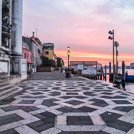 Charming Venecia